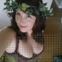 Alison Cartwright Photo 11