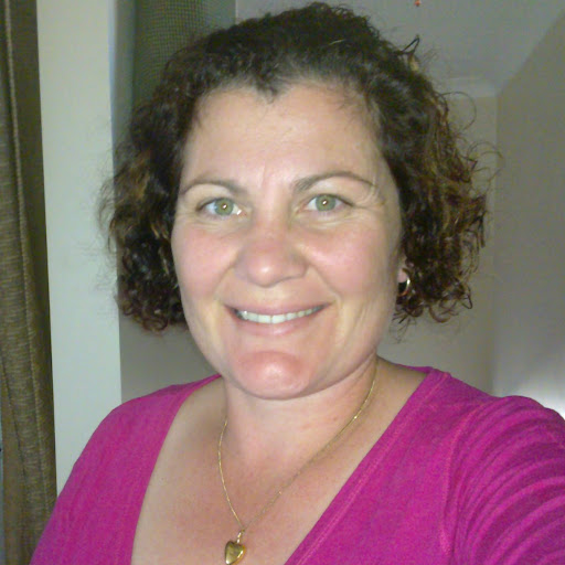 Tracey Regan Photo 21