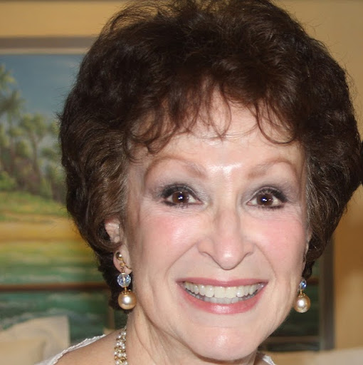 Nancy Nickel Photo 11