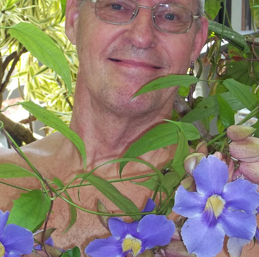 Larry Thompson Photo 16
