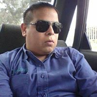 Cesar Flores Photo 33