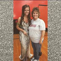 Michele Reynolds Photo 41