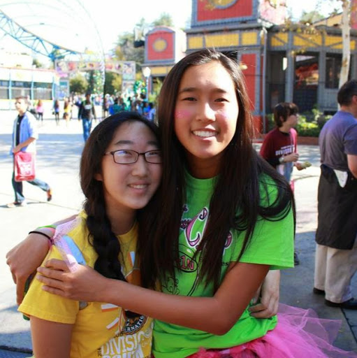 Vanessa Yang Photo 24