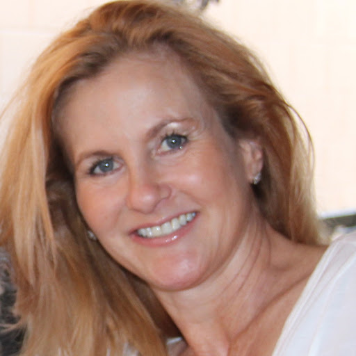 Norma Larson Photo 23