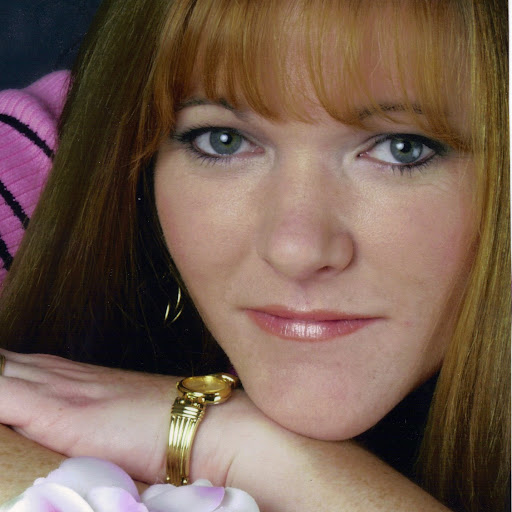 Tracy Roberts Photo 35