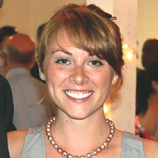 Julia Chapman Photo 41