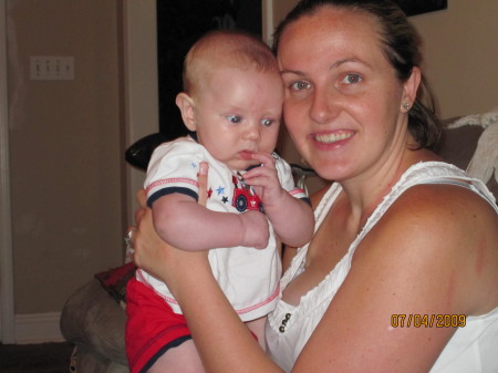 Melissa Gilmore Photo 35