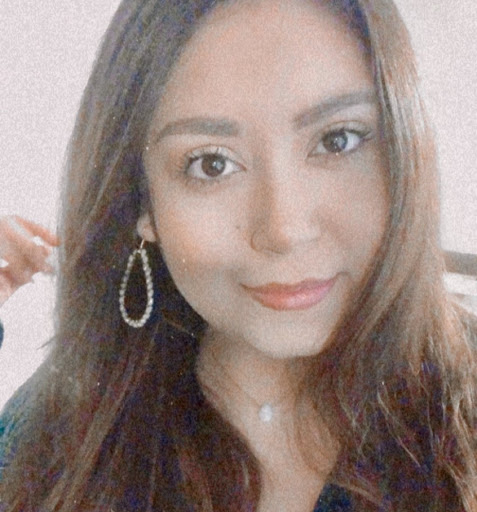 Sandra Castaneda Photo 31