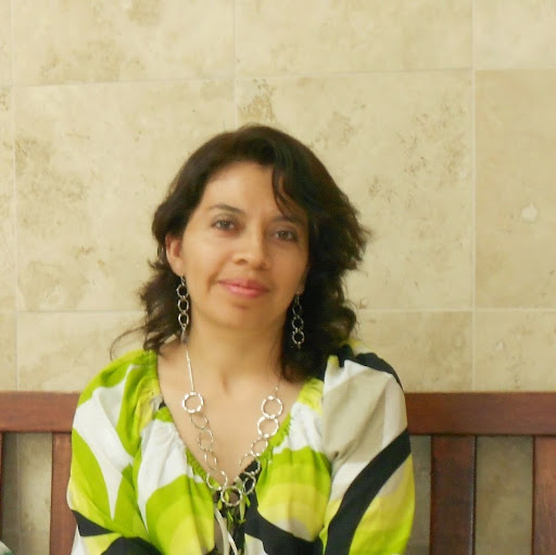Luisa Vazquez Photo 10