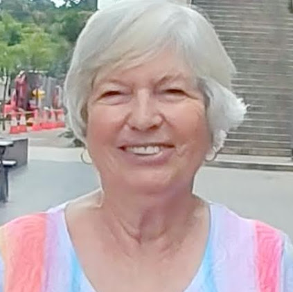 Barbara Reynolds Photo 5