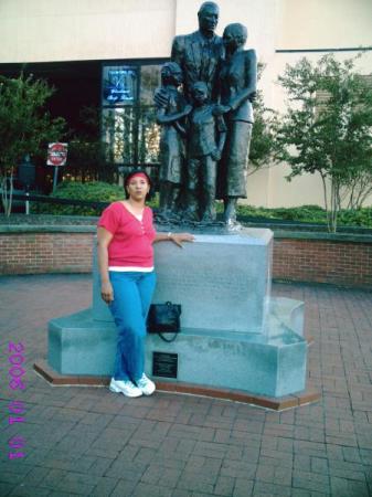 Cynthia Lawson Photo 12