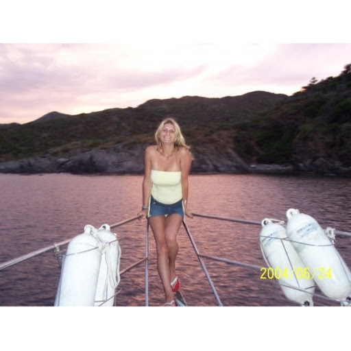 Janine Cassidy Photo 14