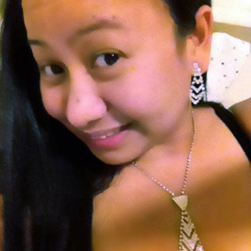 Jennifer Pineda Photo 37