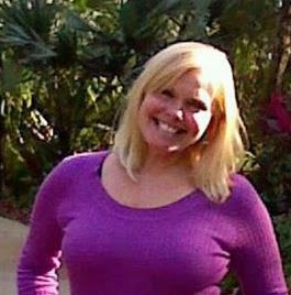 Robin Riley Photo 10