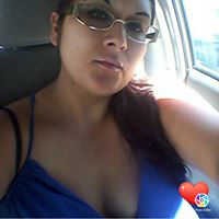 Elizabeth Vasquez Photo 8