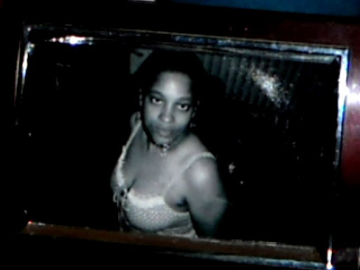 Gloria Brown Photo 16
