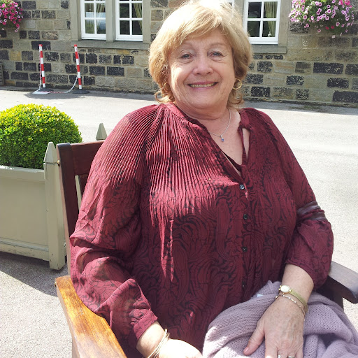 Rosemary Summers Photo 2