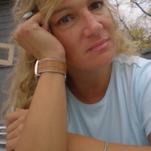 Charlene Gallagher Photo 17