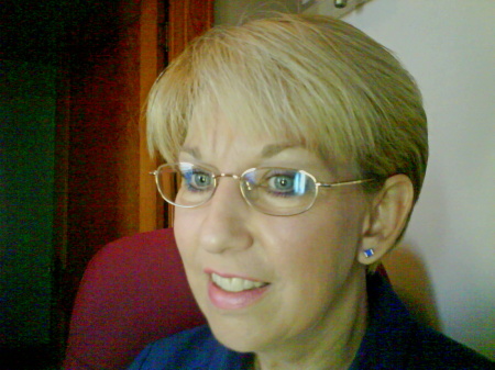 Julie Nelson Photo 21