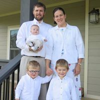 Heidi Yoder Photo 28