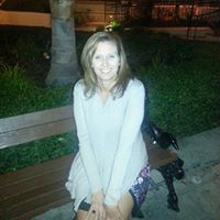 Julie Sewell Photo 38