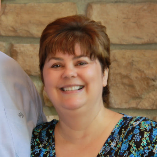 Becky Petersen Photo 7