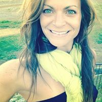 Kerri Kelly Photo 13