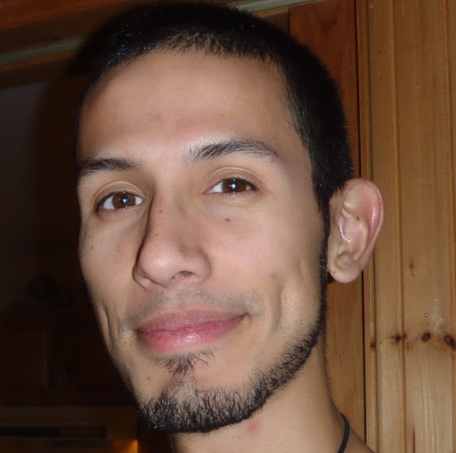 Nicolas Tovar Photo 19