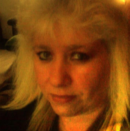 Sherry Simpson Photo 39