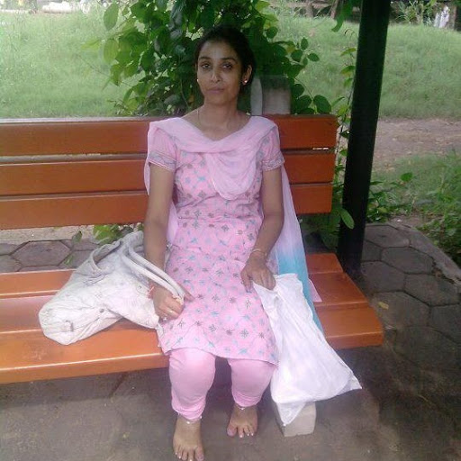 Shweta Sharma Photo 9