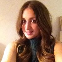 Hollie Welch Photo 9