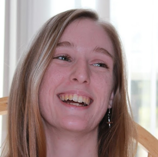Cassandra Robbins Photo 28