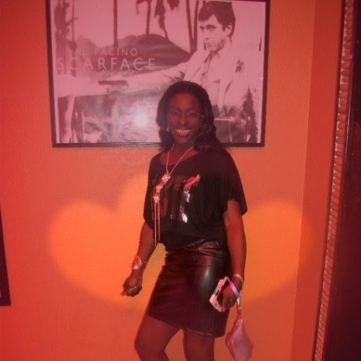 Marla Brown Photo 38