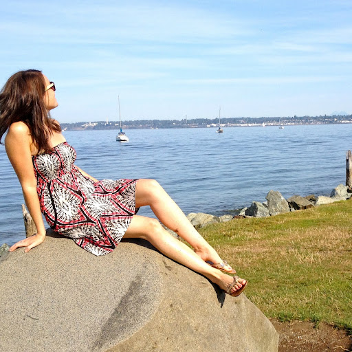 Caroline Stevenson Photo 31