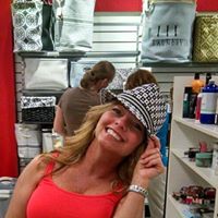 Kimberley Moore Photo 5