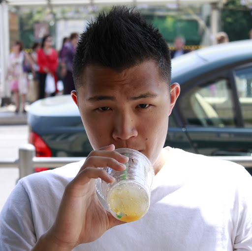 Elliot Yoo Photo 3