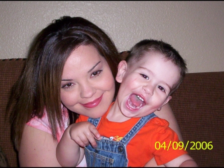 Angela Hughes Photo 7