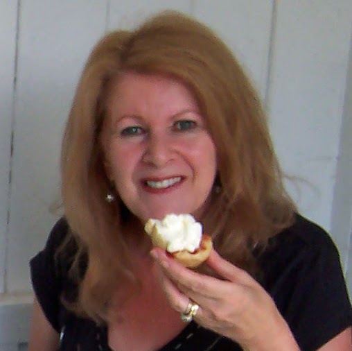 Pauline Walker Photo 39