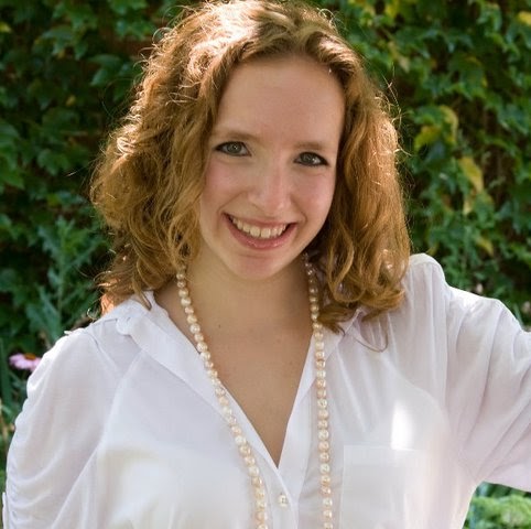 Kimberly Bradford Photo 40