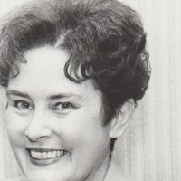 Ruthie Davis Photo 30