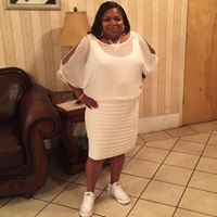 Angela Snell Photo 35