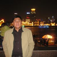 Chris Trinh Photo 16