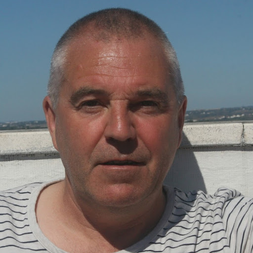 Robert Cripps Photo 32