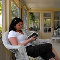 Jennifer Ackerman Photo 18