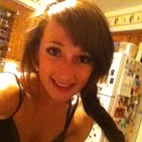 Elizabeth Beyer Photo 16