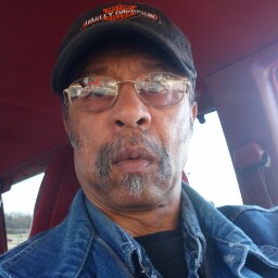 Larry Justice Photo 26
