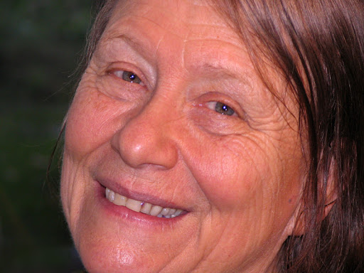 Kathleen Piper Photo 34