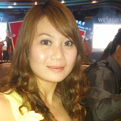 Angela Lok Photo 18