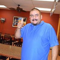 Robert Salinas Photo 23