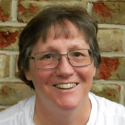 Katherine Baxter Photo 19
